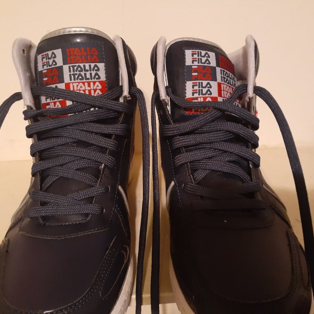 Fila - Picture 4 of 7